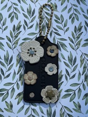 Coach Custom Tea Rose Hang Tag XL